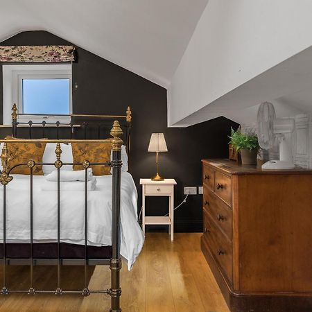 No.1 The Coach House Villa ซิลเวอร์เดล ภายนอก รูปภาพ